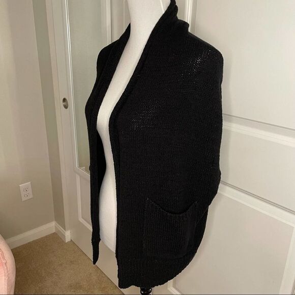 Gap Black Knit Sweater Vest medium - Picture 2 of 11